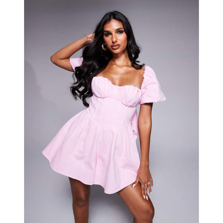 206776418-1-pink?$n_750w$&wid=