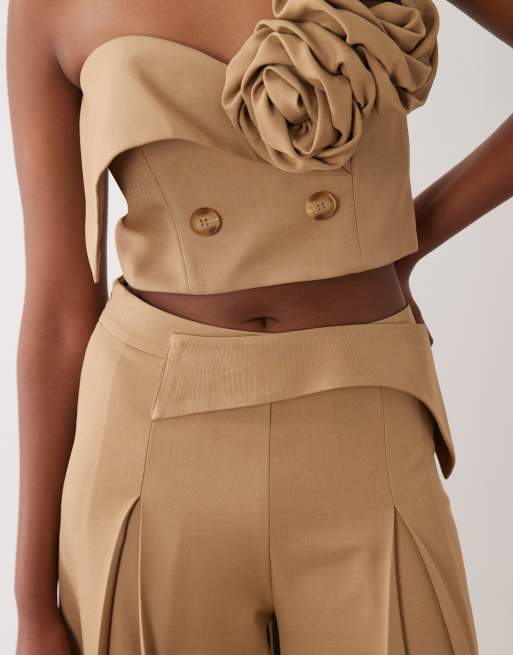 ASOS LUXE - Elegante broek met taillebanddetail in taupe, deel van co-ord set, 3 van 5