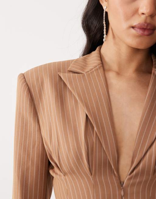 ASOS LUXE - Elegante playsuit met krijtstreep in lichtbruin, 3 van 4