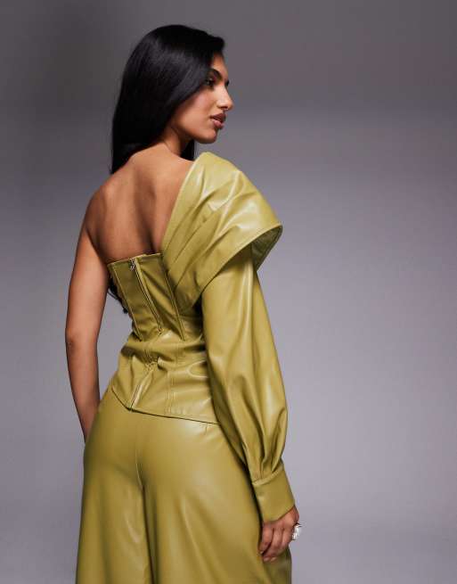 ASOS LUXE - Geplooide top van PU met blote schouder in olijfgroen, deel van co-ord set, 4 van 4