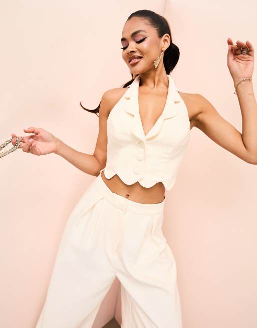 ASOS LUXE - Gilet sartoriale color crema con fondo smerlato