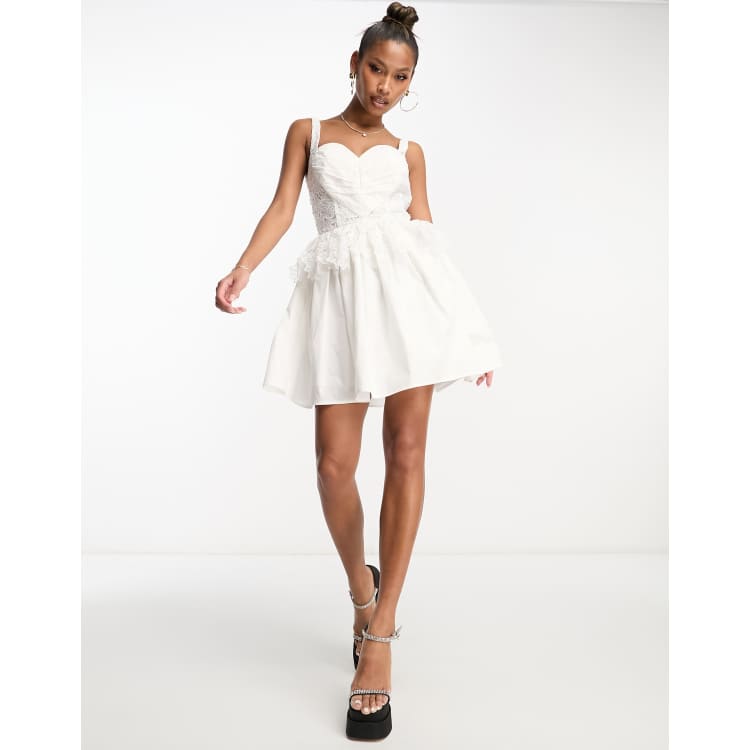 White lace best sale skater dress uk