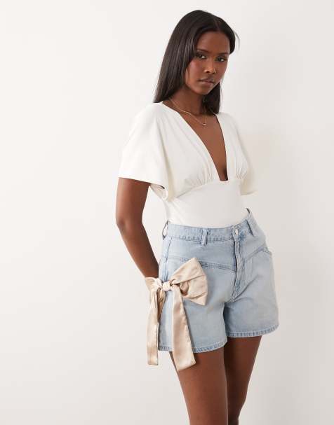 ASOS LUXE - Højtaljede og flagrende blå shorts med 3D-sløjfedetalje - view 1