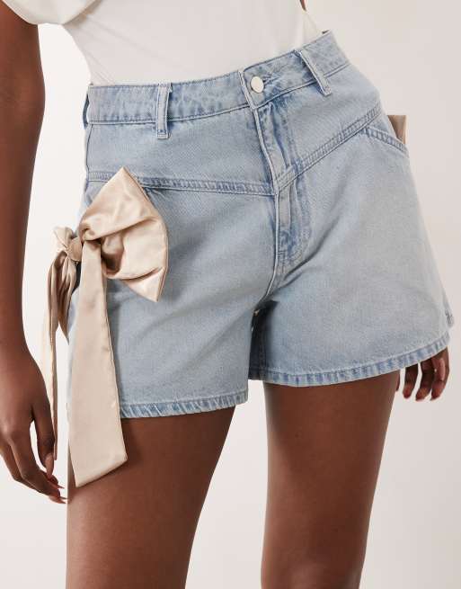 ASOS LUXE - Højtaljede og flagrende blå shorts med 3D-sløjfedetalje, 4 af 5