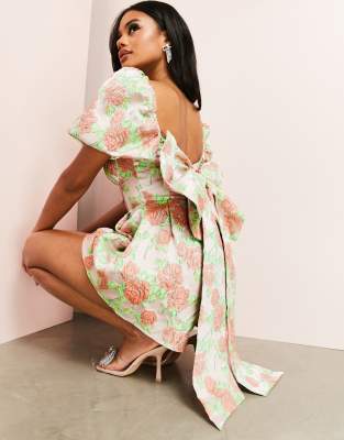 トップス audire blooming jacquard tops Eco Eara Floral Mesh Bodysuit | GUESS Factory