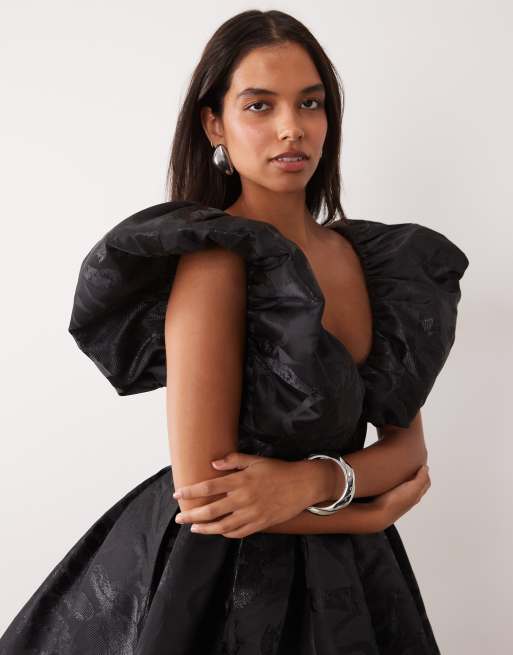 ASOS LUXE jacquard minikjole med markante flæser i tone-i-tone sort jacquard, 3 af 4