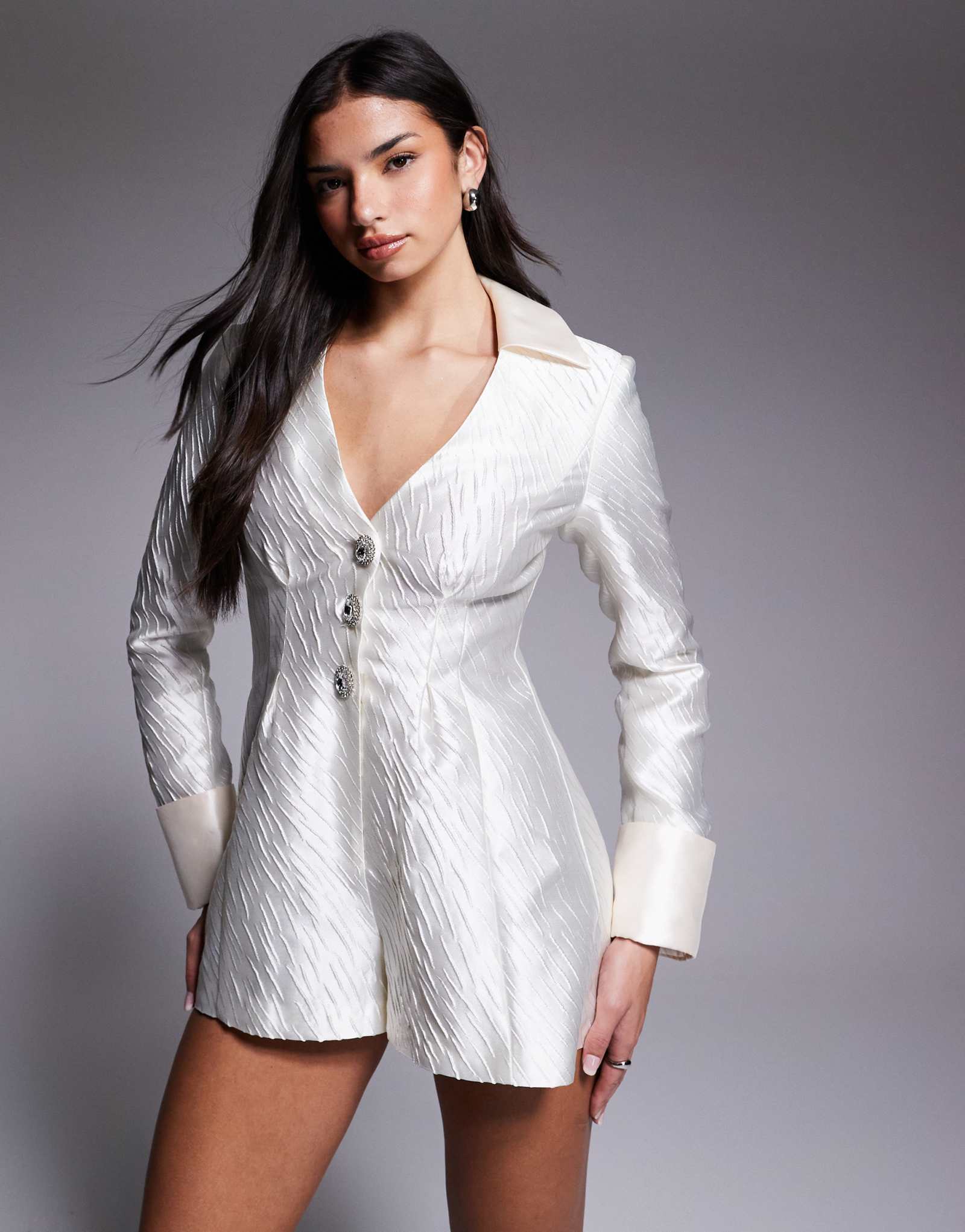 РОСКОШНЫЙ жаккардовый комбинезон ASOS белого цвета с зауженной талией