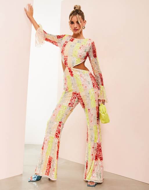 ASOS LUXE - Jumpsuit met uitsnijdingen en lovertjes in regenboogkleuren