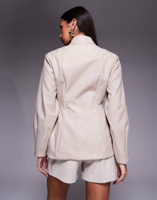 ASOS Luxe – Kamiennobeżowa zbierana w talii marynarka, 3 z 4