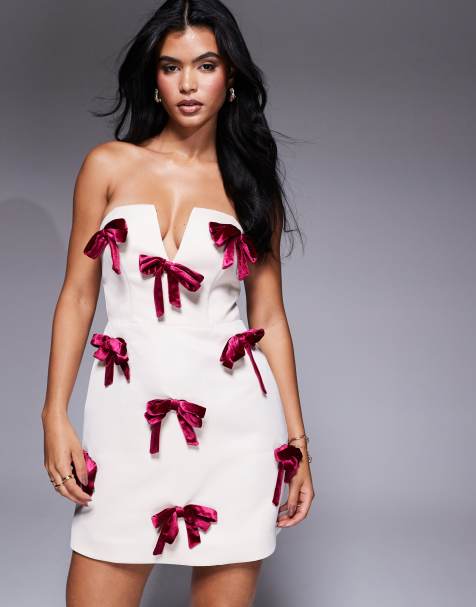 ASOS LUXE – Kremowa sukienka bandeau mini z burgundowymi, aksamitnymi kokardkami - view 1