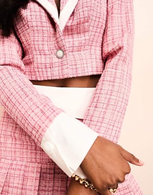ASOS LUXE – Kurzer Bouclé-Blazer in Rosa mit Popeline-Kragendetail, Kombiteil, 2 von 4