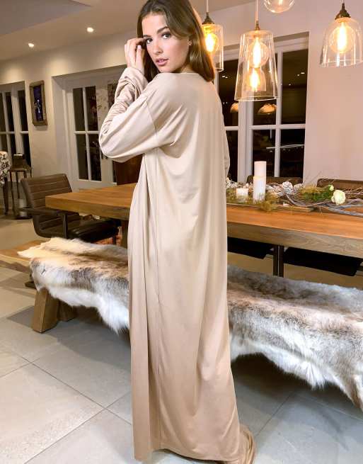 Robe beige online asos