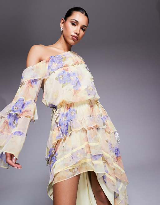 ASOS LUXE - Maxi-jurk van chiffon met parelversiering en bloemenprint in geel, 2 van 4