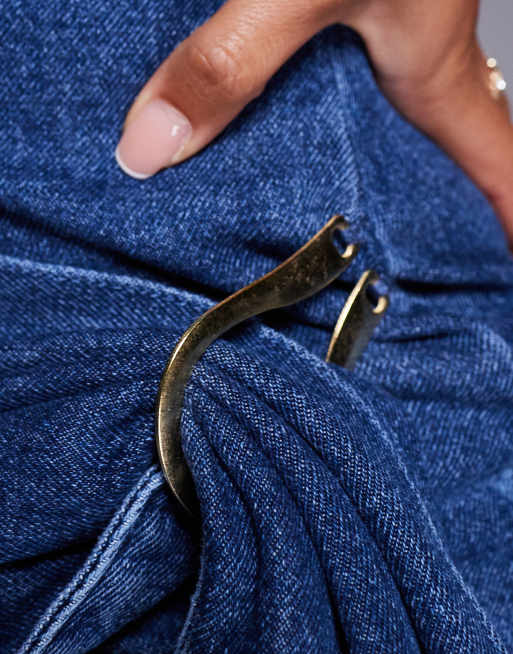 ASOS LUXE – Mellanblå, tvättad t-shirtklänning med ring och drapering, 3 av 4