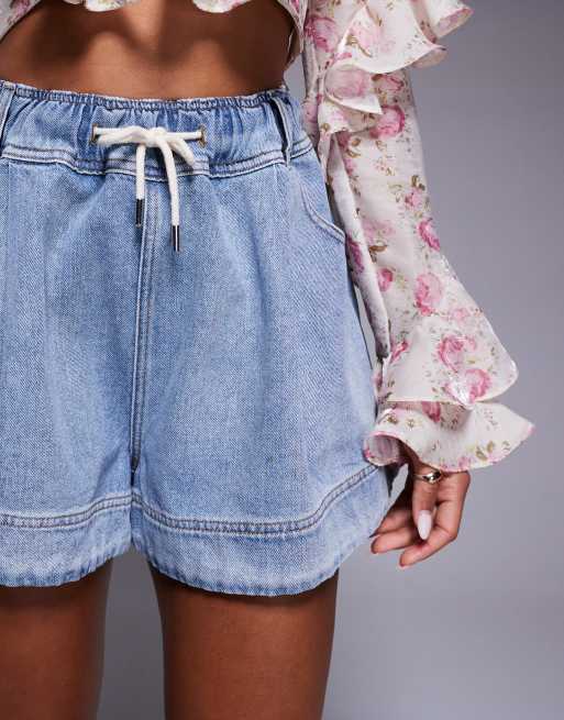 ASOS LUXE – Mellanblå utsvängda shorts med hög midja och hjärtformad ficka, 3 av 5
