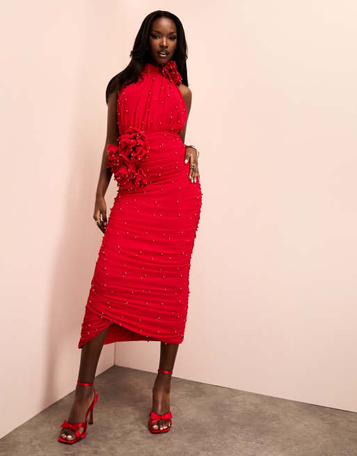 ASOS LUXE - Midi-jurk met halternek, parels en corsage in rood