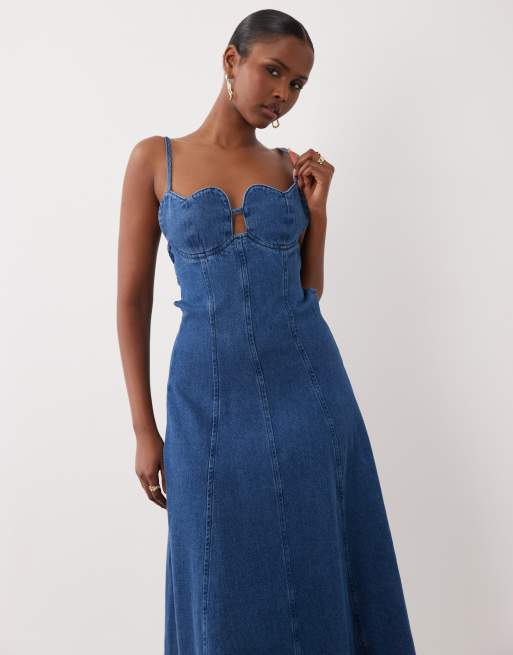 ASOS LUXE – Midiklänning i denim med hjärtdetalj vid bysten, 2 av 4