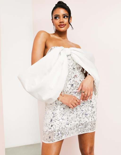 ASOS LUXE - Mini jurk met bardotmouwen, versiering en diamantjes in wit