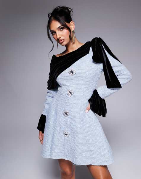 ASOS LUXE – Minikleid aus Bouclé und Samt in Eisblau mit verzierten Knöpfen - view 1