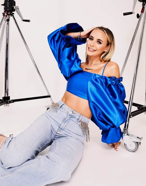ASOS LUXE – Oberteil aus strukturiertem Satin mit auffälligen Ärmeln in Stahlblau, 3 von 4