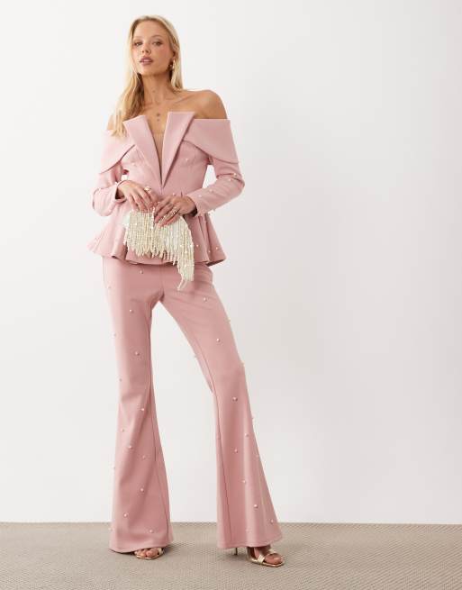 ASOS LUXE Oberteil im Blazer-Stil mit Perlenverzierung und Carmen-Ausschnitt in Hellrosa, 2 von 4