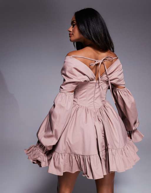 ASOS LUXE - Vestito corto color talpa con spalle scoperte e dettaglio stile corsetto