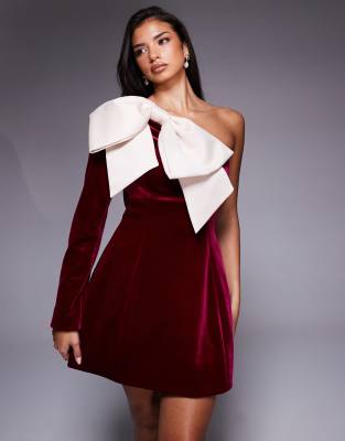ASOS LUXE one shoulder velvet mini dress with bow detail in burgundy-Red
