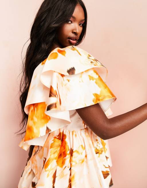 ASOS LUXE – Orange, blommig miniklänning i satin med volang och off shoulder, 2 av 4