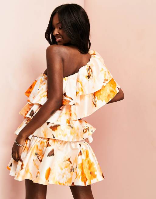 ASOS LUXE – Orange, blommig miniklänning i satin med volang och off shoulder, 3 av 4