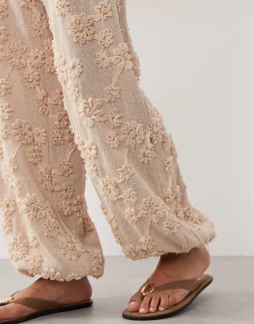 ASOS LUXE - Pantalon à fleurs texturées avec jupe superposée - Camel, 4 de 5
