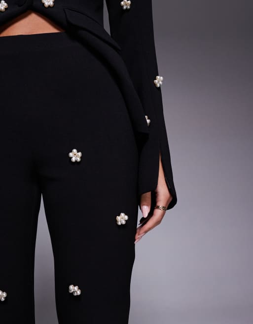 ASOS LUXE - Pantaloni a zampa neri con decorazioni in coordinato, 3 di 5