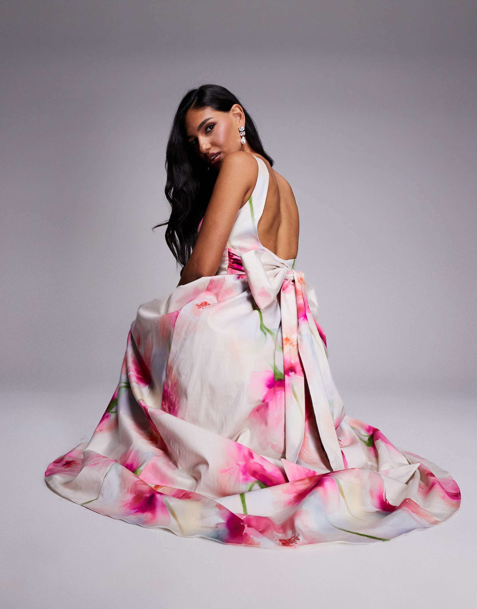 asos luxe premium maxi dress in oversized floral print