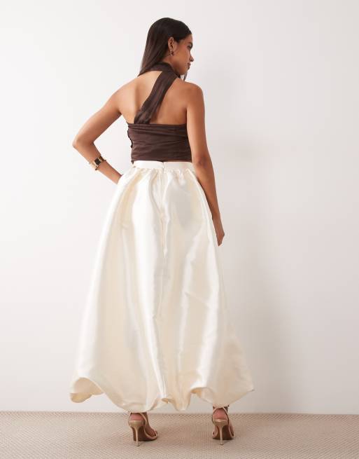 ASOS LUXE Puffball-Maxirock mit asymmetrischem Saum in Elfenbein, 5 von 5