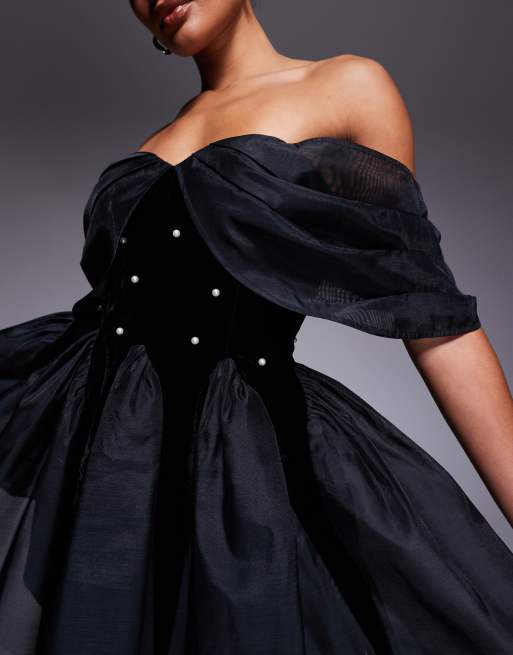 ASOS LUXE - Robe courte à épaules dénudées en velours orné de perles et organza - Noir, 3 de 4