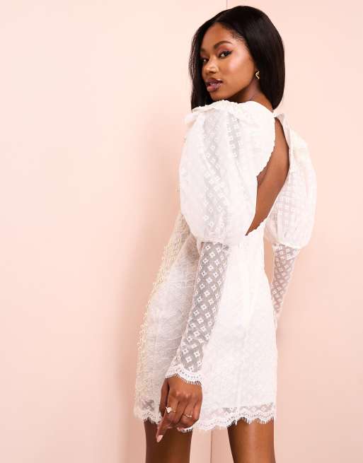 ASOS LUXE Robe courte en dentelle ornee de perles avec manches bouffantes Blanc ASOS