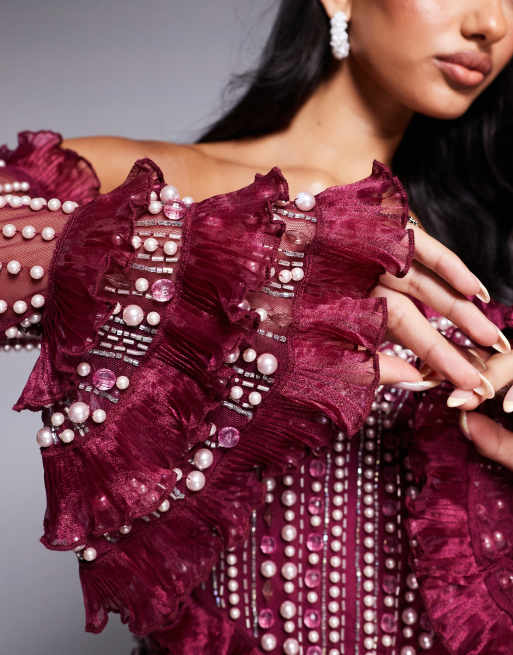 ASOS LUXE - Robe courte ornée de pierres avec ourlet festonné et épaules dénudées - Bordeaux, 3 de 4