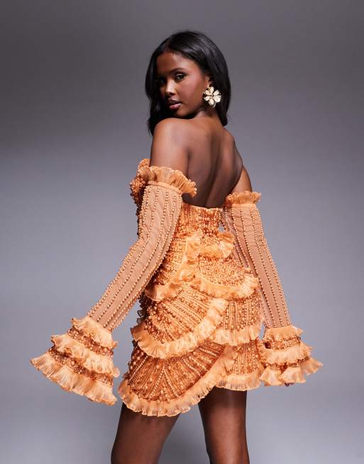 ASOS LUXE - Robe courte ornée de pierres avec ourlet festonné et épaules dénudées - Orange, 3 de 4