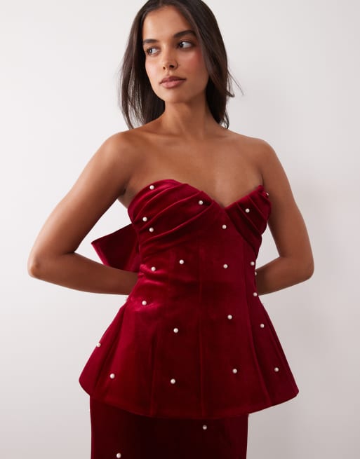 ASOS LUXE robe longue bandeau en velours ornée de perles avec fente bordeaux, 2 de 4