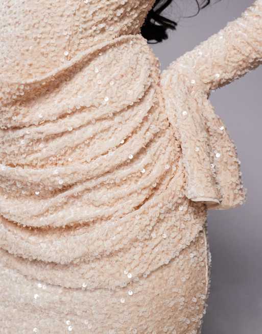ASOS LUXE - Robe longue en velours orné de sequins avec taille drapée - Crème, 4 de 4