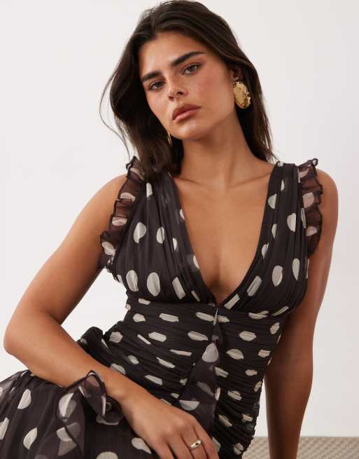 ASOS LUXE robe longue froncée avec détail cascade à pois chocolat, 3 de 4