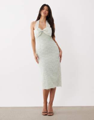 Robe mi-longue texturée avec détails en organza - Menthe-Vert 38