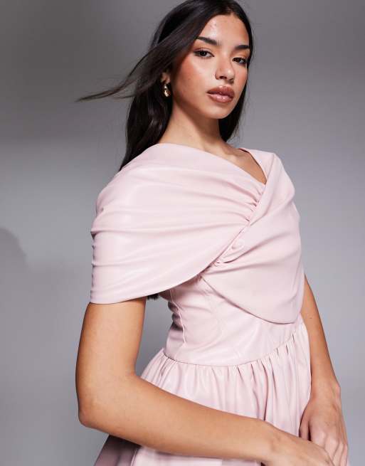 ASOS LUXE - Robe patineuse imitation cuir à encolure Bardot - Rose poudré, 3 de 4