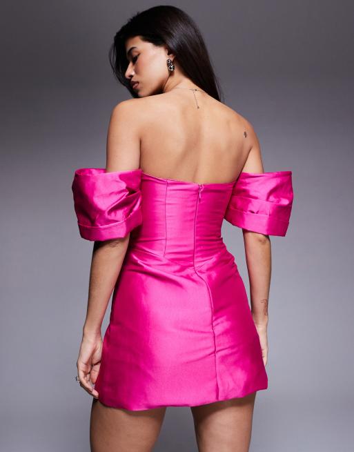 ASOS LUXE - Robe structurée courte en satin avec corsage froncé et décolleté en cœur - Rose, 3 de 4