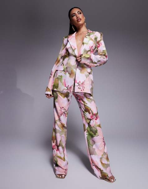 ASOS LUXE – Rosablommigt set med figursydd kavaj och kostymbyxor - view 1