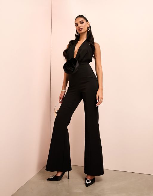ASOS LUXE - Sort jumpsuit med dyb udskæring, vide ben og corsage-detalje
