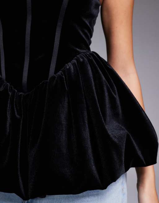 ASOS LUXE - Sort peplum-top med boblekant og korset-detalje i velour, 3 af 4