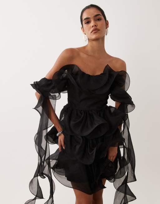ASOS LUXE struktureret organza med bøjle og flæser, offshoulder minikjole i sort, 3 af 4