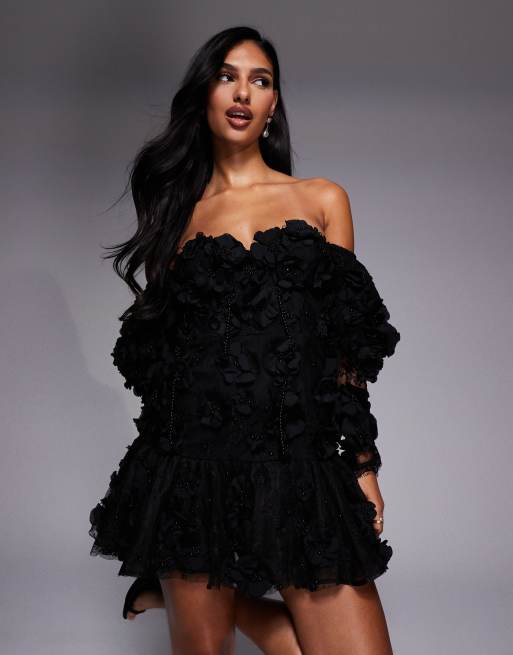 ASOS LUXE – Svart, 3D-blommig miniklänning med utsmyckning, puffärmar och bara axlar, 2 av 4