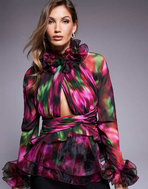 ASOS LUXE - Top a maniche lunghe in organza a fiori sfocati con volant ampi - view 1