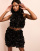 Thumbnail 1 van 4